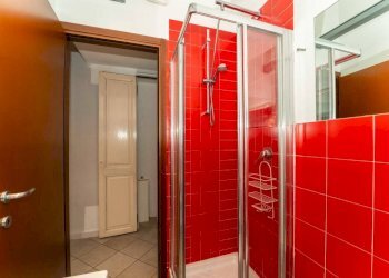 Bagno - Bilocale corso Tortona, 42, Torino (zona Vanchiglietta) - foto 15