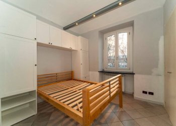 Camera da letto - Bilocale corso Tortona, 42, Torino (zona Vanchiglietta) - foto 17