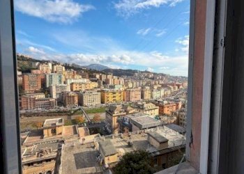 Vista - Quadrilocale via Leonardo Montaldo, 11A, Genova (zona Marassi) - foto 1