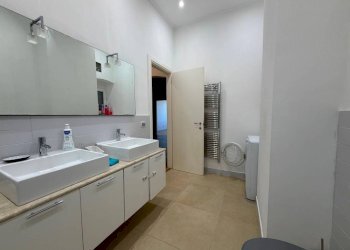 Bagno - Quadrilocale via Leonardo Montaldo, 11A, Genova (zona Marassi) - foto 12