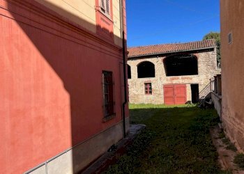 Cortile interno - Rustic via Roma, Monesiglio - photo 7