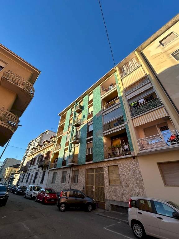 Facciata - Trilocale via Agordat, 18, Vercelli - foto 3