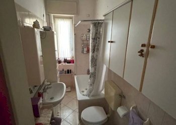 Bagno - Trilocale via Agordat, 18, Vercelli - foto 16