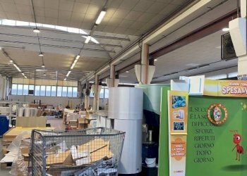 Magazzino - Shed via 1 Maggio, Granarolo dell'Emilia - photo 1