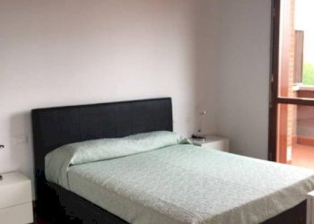 Camera da letto - Attico via Enrico Mattei, 13/1, Bologna (zona San Vitale) - foto 8