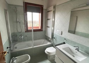 Bagno - Attic via Enrico Mattei, 13/1, Bologna (neighborhood San Vitale) - photo 34