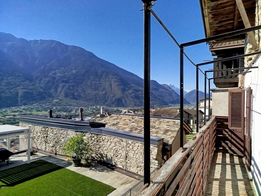 Vista - Trilocale via alle Scuole, 75, Berbenno di Valtellina - foto 1