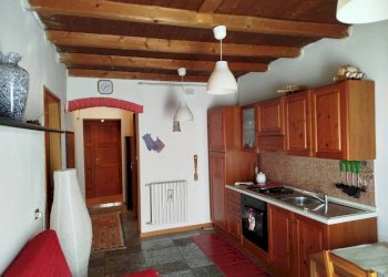 Cucina - Trilocale via alle Scuole, 75, Berbenno di Valtellina - foto 13