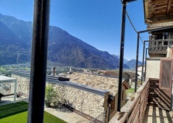 Vista - Trilocale via alle Scuole, 75, Berbenno di Valtellina - foto 2