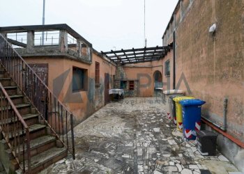 Cortile interno - Villa via Marano, Forlì - foto 8