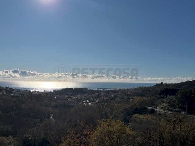 IMG_8226.jpeg - Casa indipendente VIA CASTELLARI 3, Pietra Ligure - foto 1