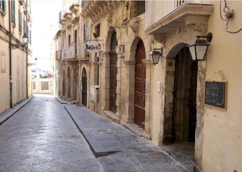 sole 10.jpg - Trilocale Via della Amalfitania 58, Siracusa - foto 17