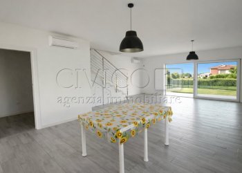 Soggiorno - Casa indipendente Via Ponte 56, Castegnero - foto 9