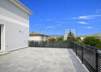 Terrazzo frontale - Casa indipendente Via Ponte 56, Castegnero - foto 26