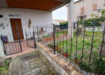 6b25b673-f93f-4bd9-8649-2cd1d0952093.jpg - Porzione di casa Sismano, Avigliano Umbro - foto 1