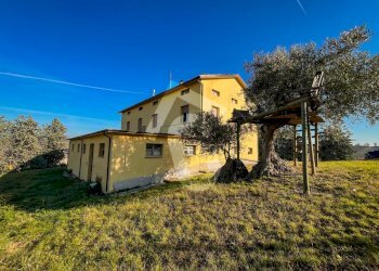 C909D4F3-990D-4A1C-B420-8E37A1FD34D5.jpeg - Casale Staffolo - foto 4