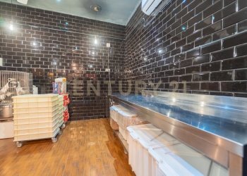 28.jpg - Pizzeria via Rutilio Namaziano 15, Roma - photo 20