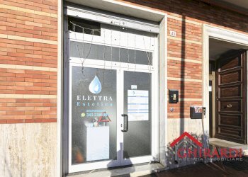 1.0 INGRESSO.jpg - Centro Estetico - Solarium - Benessere VIA G. CALDESI  43R, Genova (zona Sestri Ponente) - foto 1