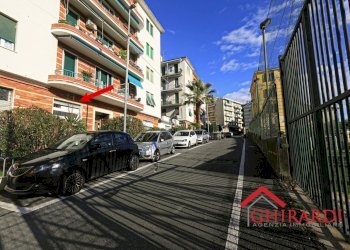 6.0 EDIFICIO.jpg - Centro Estetico - Solarium - Benessere VIA G. CALDESI  43R, Genova (zona Sestri Ponente) - foto 15