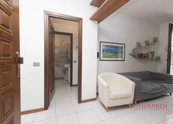 1.1 ingresso.jpg - Four-room apartment VIALE VILLA GAVOTTI  43, Genova (neighborhood Sestri Ponente) - photo 6
