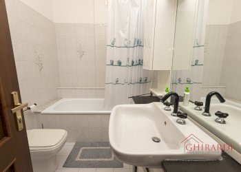 5.0 bagno.jpg - Four-room apartment VIALE VILLA GAVOTTI  43, Genova (neighborhood Sestri Ponente) - photo 16