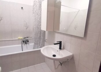 5.1 BAGNO - Quadrilocale VIALE VILLA GAVOTTI  43, Genova (zona Sestri Ponente) - foto 25
