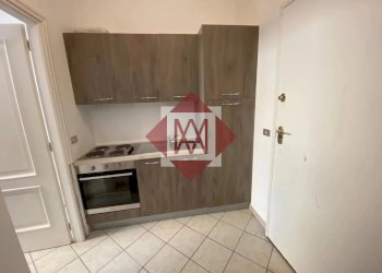 One-room apartment Via Ruffini, Ventimiglia - photo 8