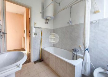 Three-room apartment Via matteotti, Lanzo Torinese - photo 14