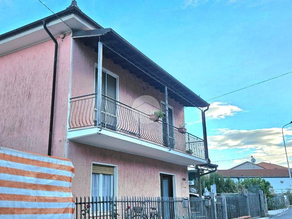 Semi-detached house Via Grillarine, Diano Arentino - photo 2