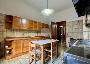 Quadrilocale Viale Emilio Buridani, Venaria Reale - foto 14