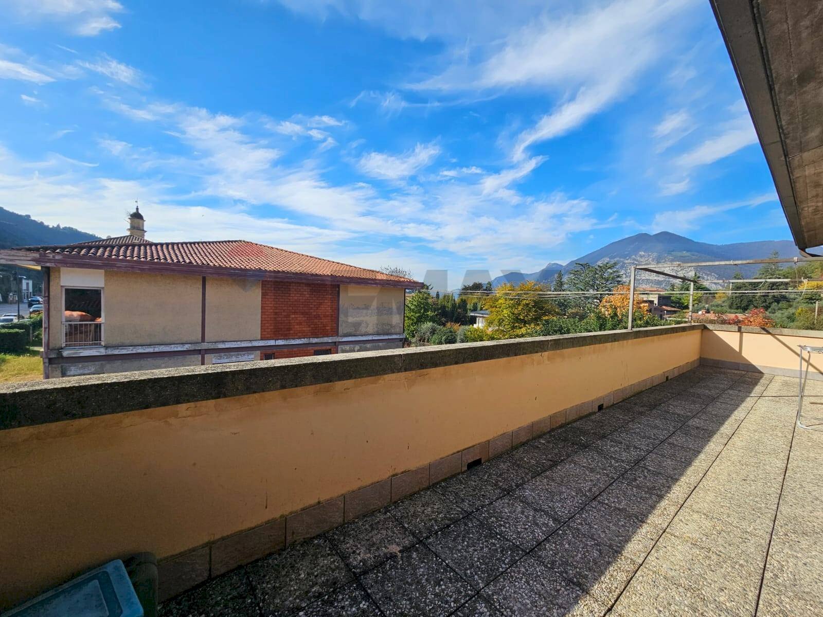 Bilocale Via Vittorio Veneto, 9
Pilzone, Iseo - foto 3