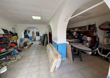 Shop Genova (neighborhood Prà) - photo 2