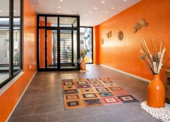 Shop Via San Vittore, Verbania - photo 1