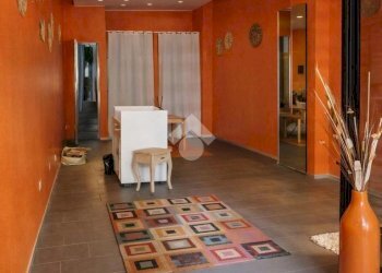 Shop Via San Vittore, Verbania - photo 6