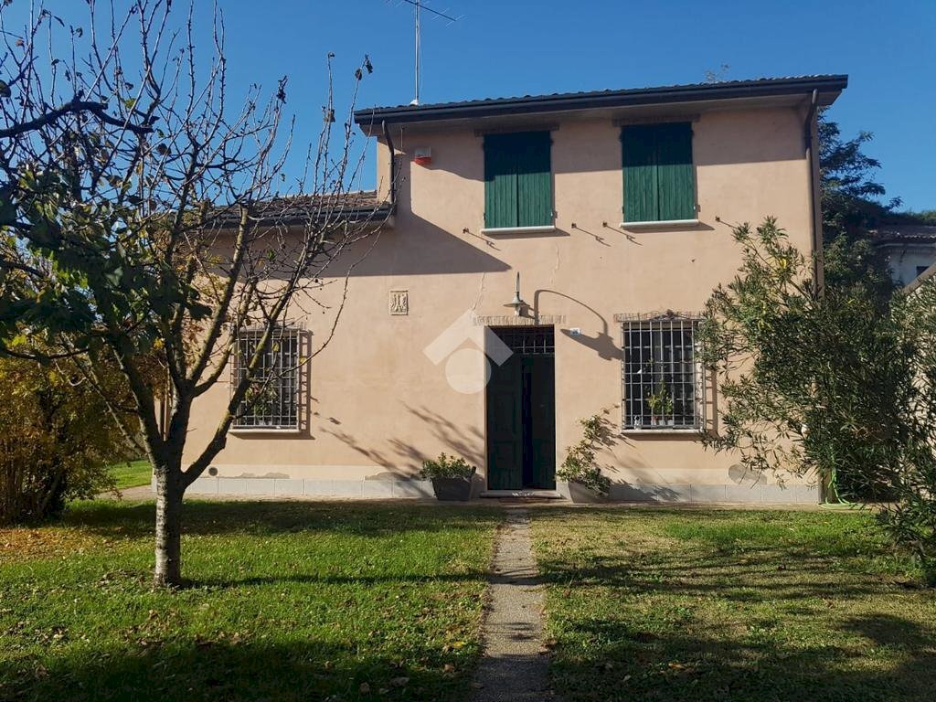 Villa Via Vecchio Ragone, Ravenna (zona Roncalceci) - foto 1
