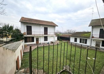 Three-room apartment Via Cassolnovo, Abbiategrasso - photo 15