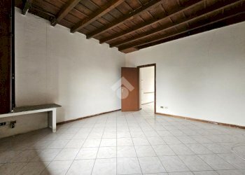 Three-room apartment Via Cassolnovo, Abbiategrasso - photo 20