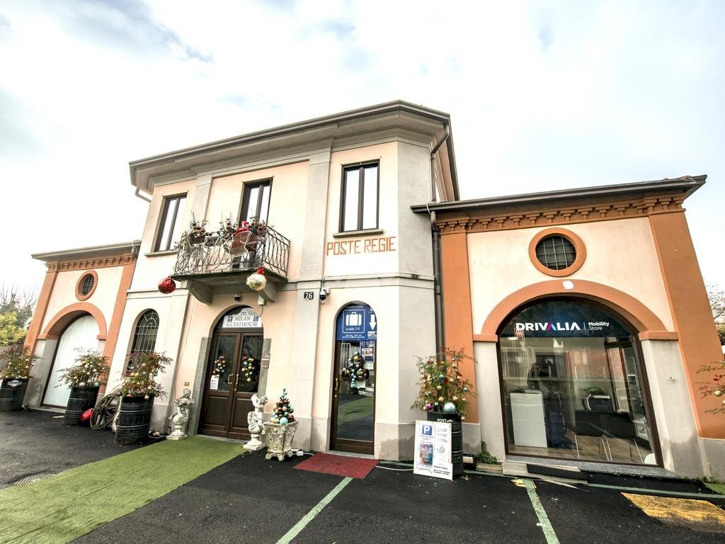 Villa Via Giovanni Battista Cassinis, Milano - foto 1