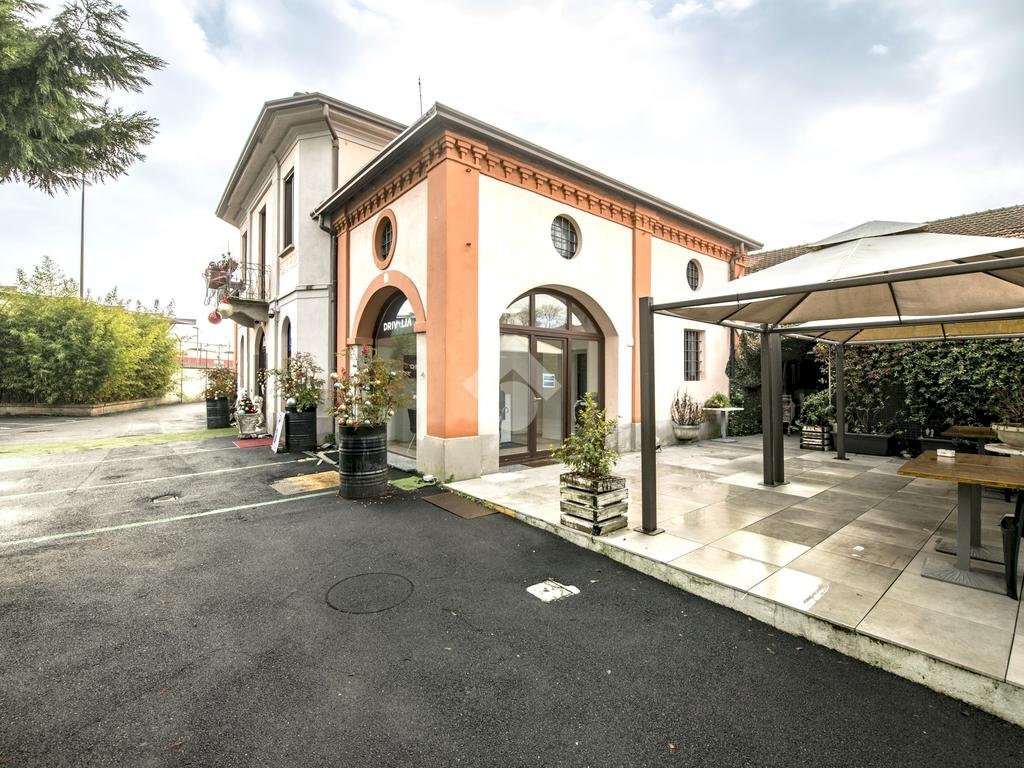 Villa Via Giovanni Battista Cassinis, Milano - foto 3