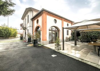 Villa Via Giovanni Battista Cassinis, Milano - photo 3