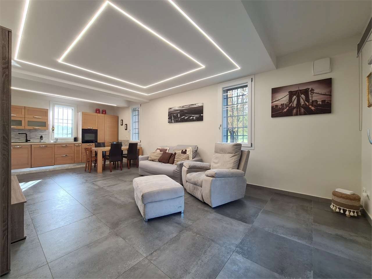 Casa indipendente Modena (zona Circoscrizione 1) - foto 2