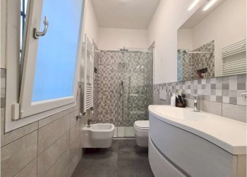 Casa indipendente Modena (zona Circoscrizione 1) - foto 10