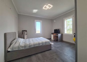 Casa indipendente Modena (zona Circoscrizione 1) - foto 16