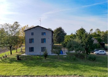 Casa indipendente Modena (zona Circoscrizione 1) - foto 38