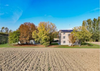 Casa indipendente Modena (zona Circoscrizione 1) - foto 40