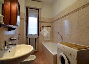 Three-room apartment Via Buozzi, Rozzano - photo 20
