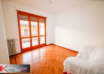 Foto 2 - Bilocale VIA CARLO ALBERTO
 
3, San Giorgio Canavese - foto 2