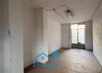 Foto 5 - Locale Commerciale Via Agnelli
 
3, Pinerolo - foto 5