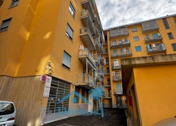 Foto 2 - Locale Commerciale Via Agnelli
 
3, Pinerolo - foto 2