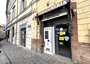 Foto 1 - Locale Commerciale CORSO DELLA REPUBBLICA, Fabriano - foto 1